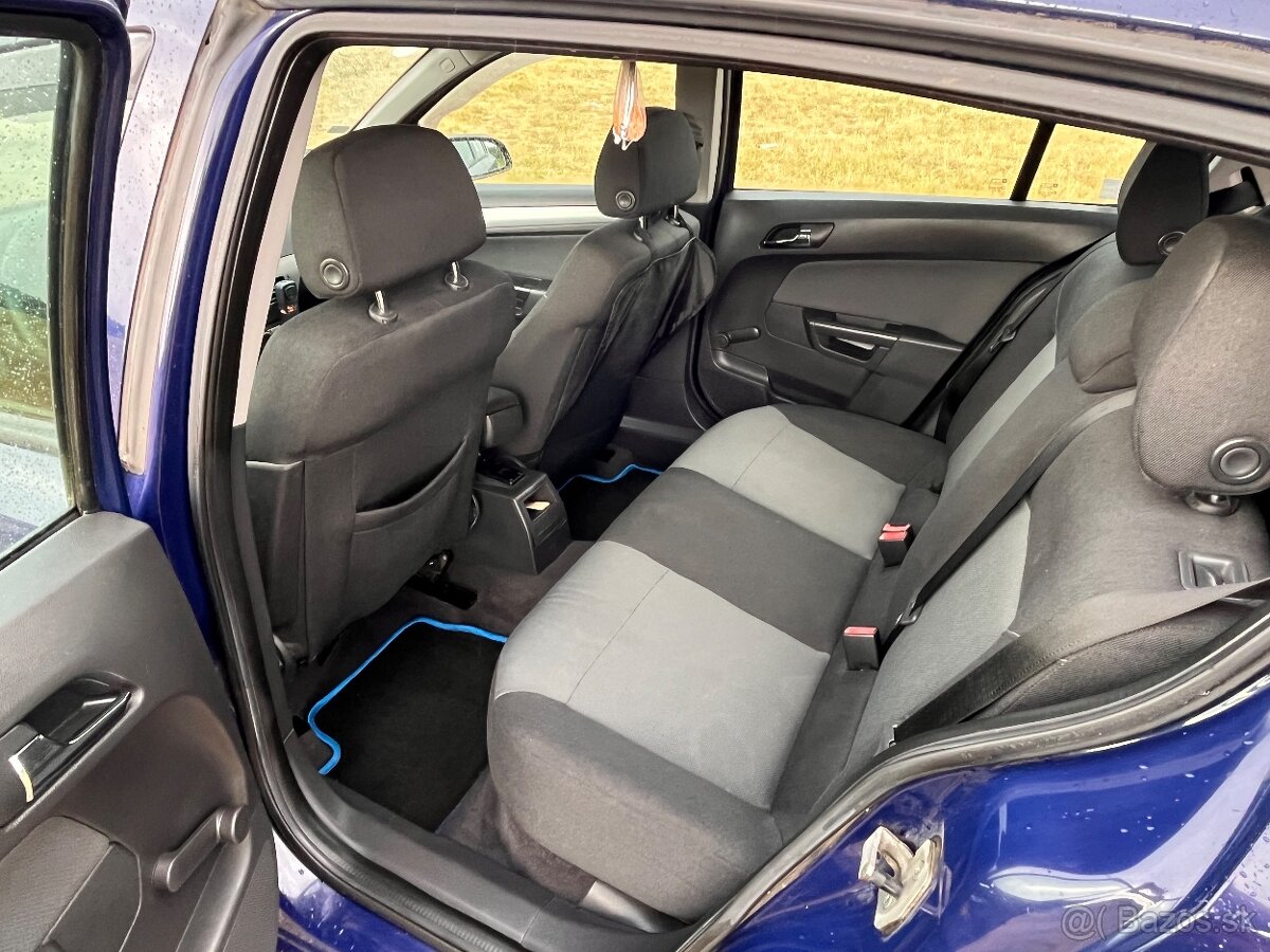 OPEL Astra H 1.9 CDti 74kw (150koni) - 13