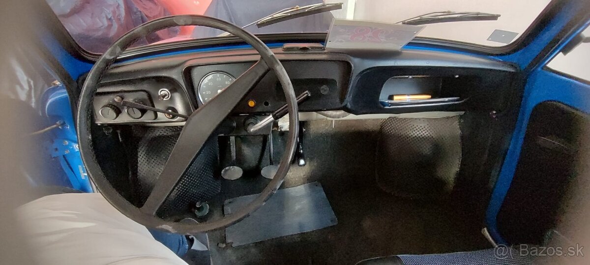TRABANT - 13