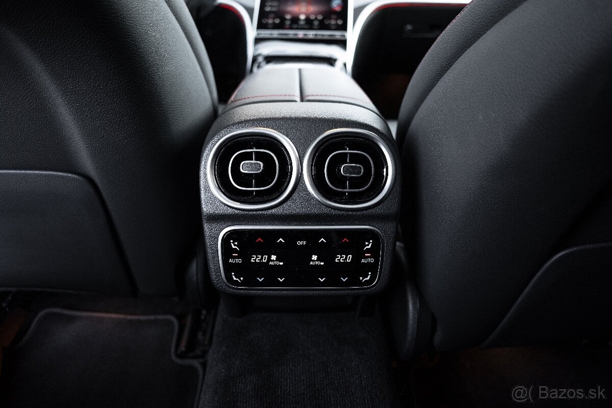 Mercedes C43 AMG 4matic+ Na prenájom - 13