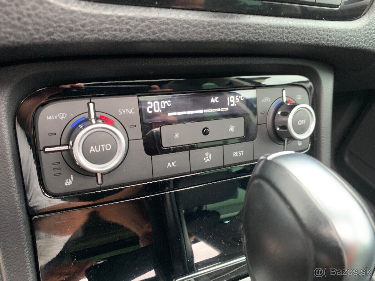 Volkswagen Touareg 3.0 V6 TDI 245k, 180kW, 166 000 km - 13