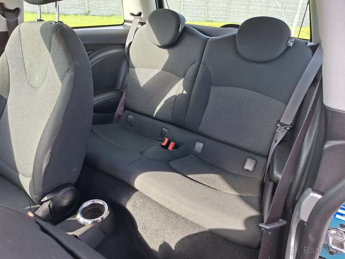 Mini Cooper 1.4 - 13