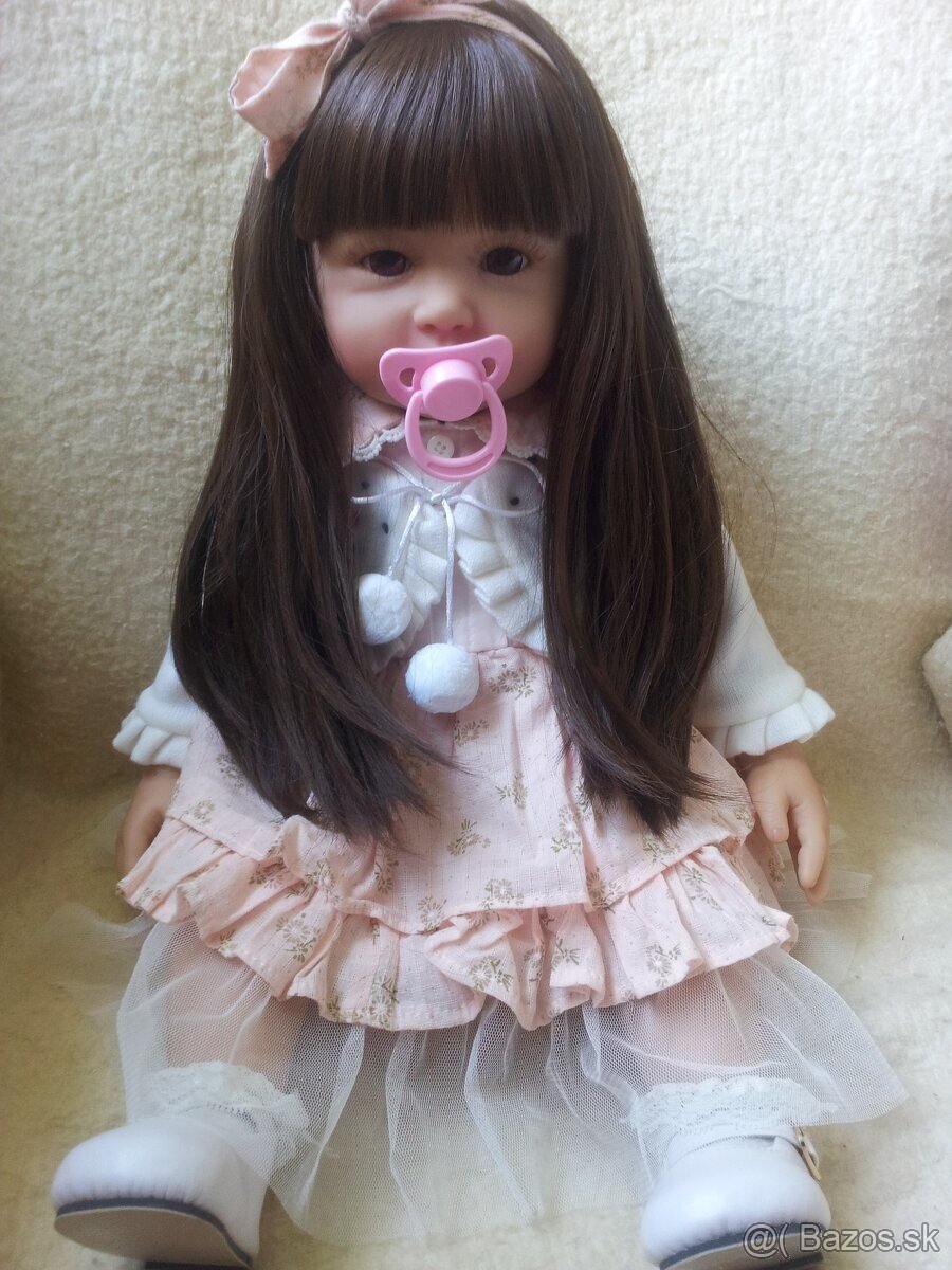 Realisticka babika s vybavou - 13