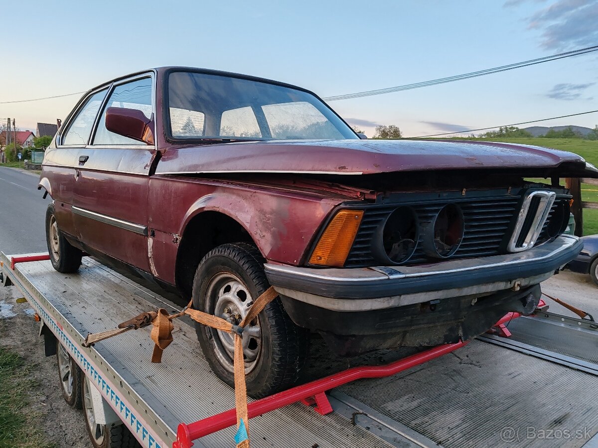 BMW e21 - 13