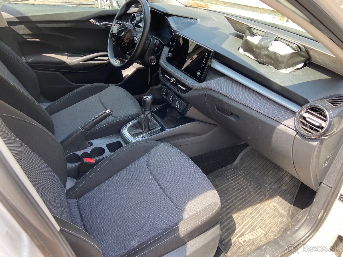 ŠKODA FABIA - 13