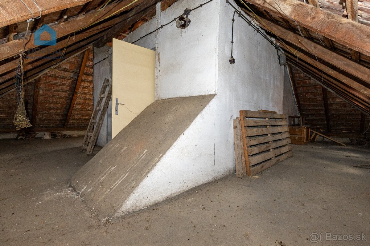 RODINNÝ DOM S POZEMKOM 1506m² • M. Nešpora • Senica - 13