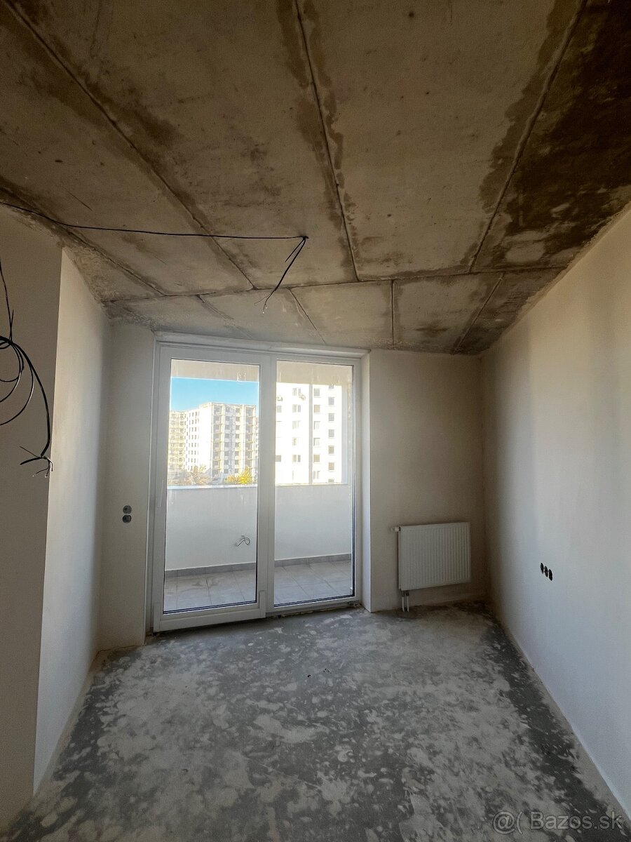 SIMI real - novostavba- 3 izbový byt s lódžiou s každej izby - 13