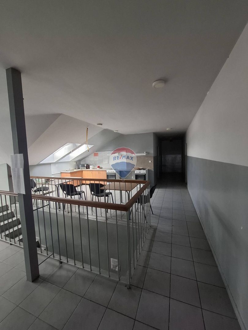 RE/MAX | Veľké zníženie ceny zabehnutej ubytovne v Galante – - 13