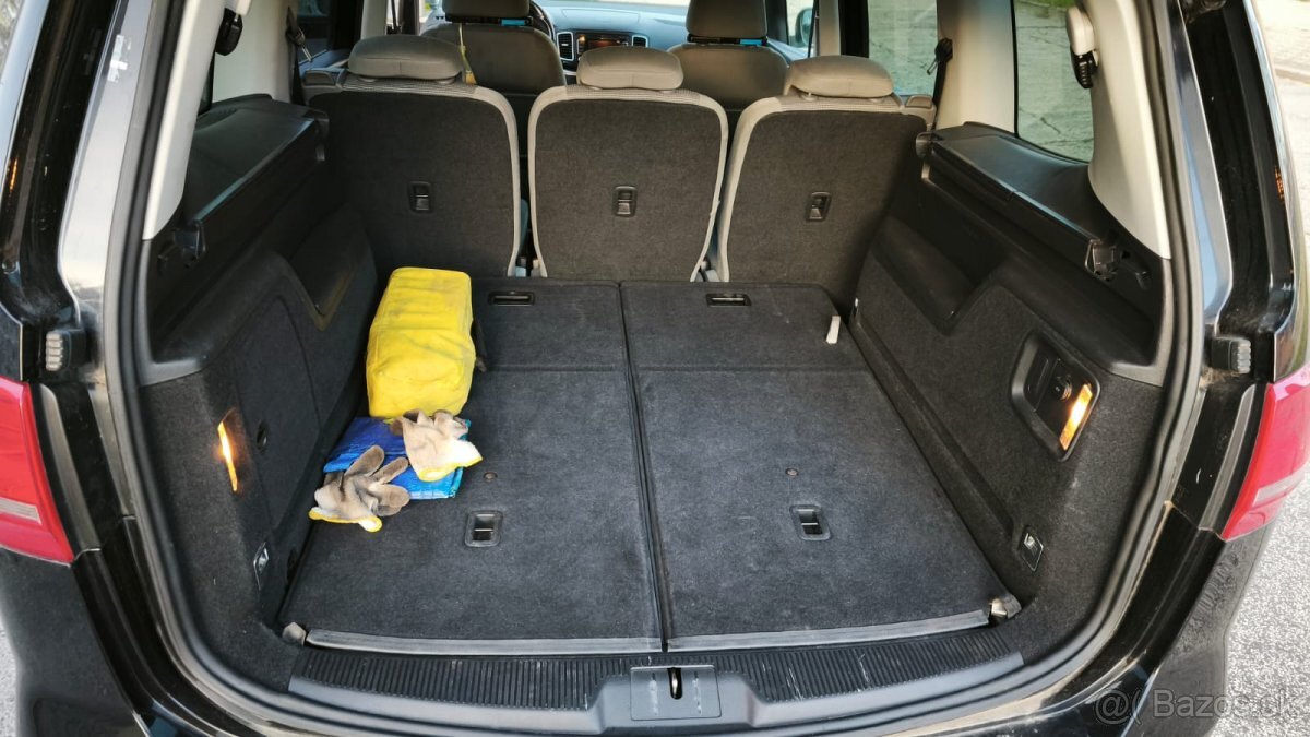 VW Sharan 2.0 TDi - 13