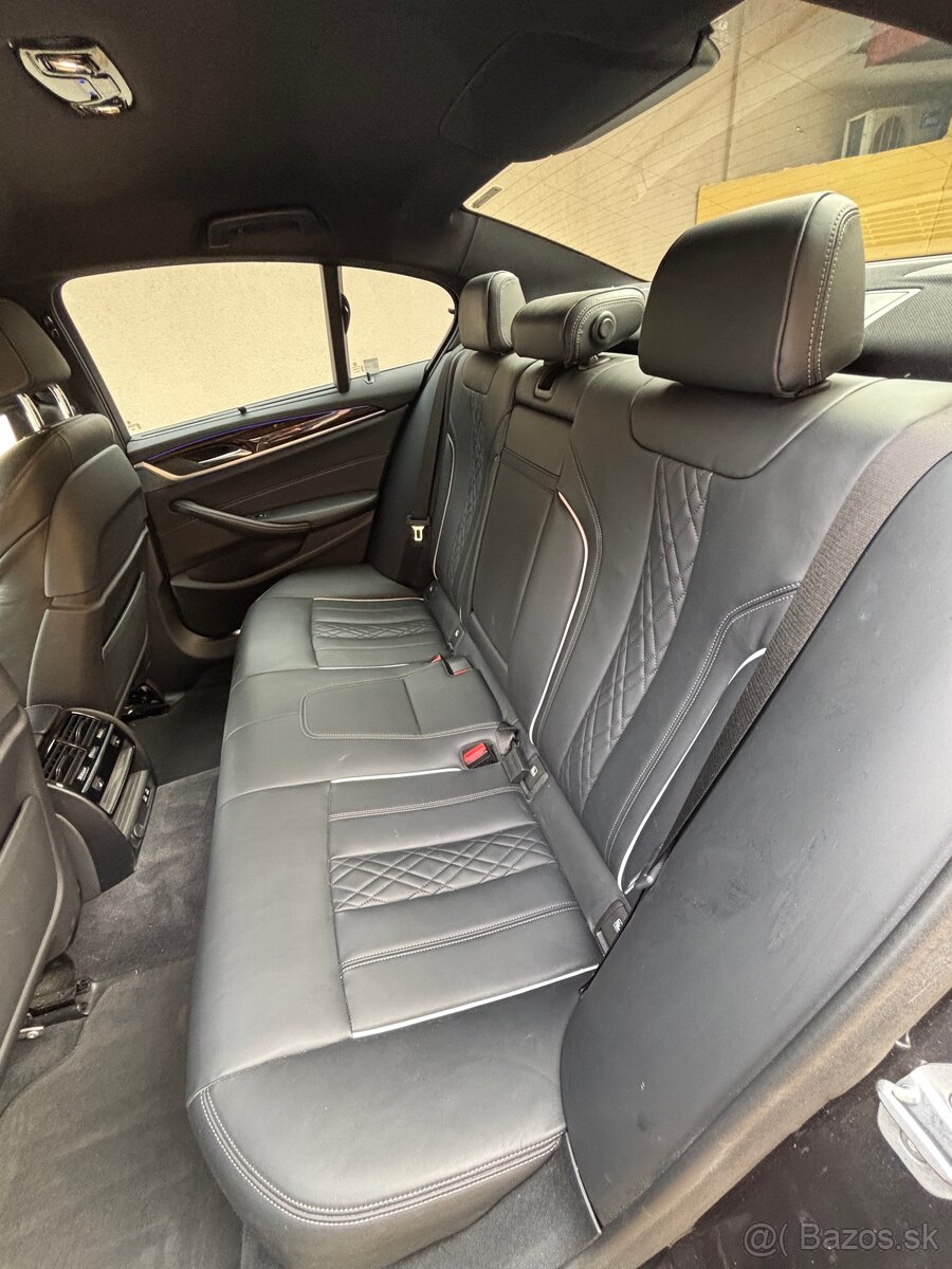 Predám BMW 530d xDrive - 13