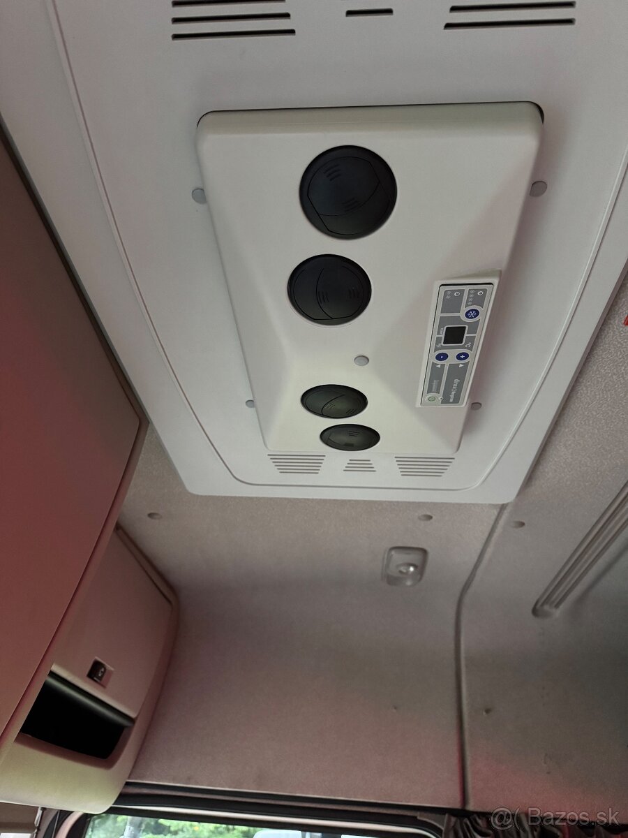 DAF XF 460 + Krone BDF souprava 2016 r. - 13