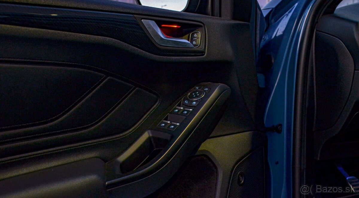 Ford Focus ST 2.3 - 13