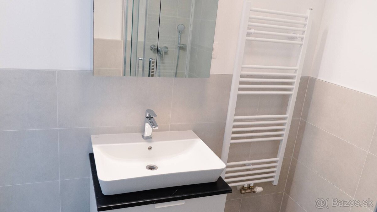 Prenájom útulnej, plne zariadenej garsónky v novostavbe v Br - 13