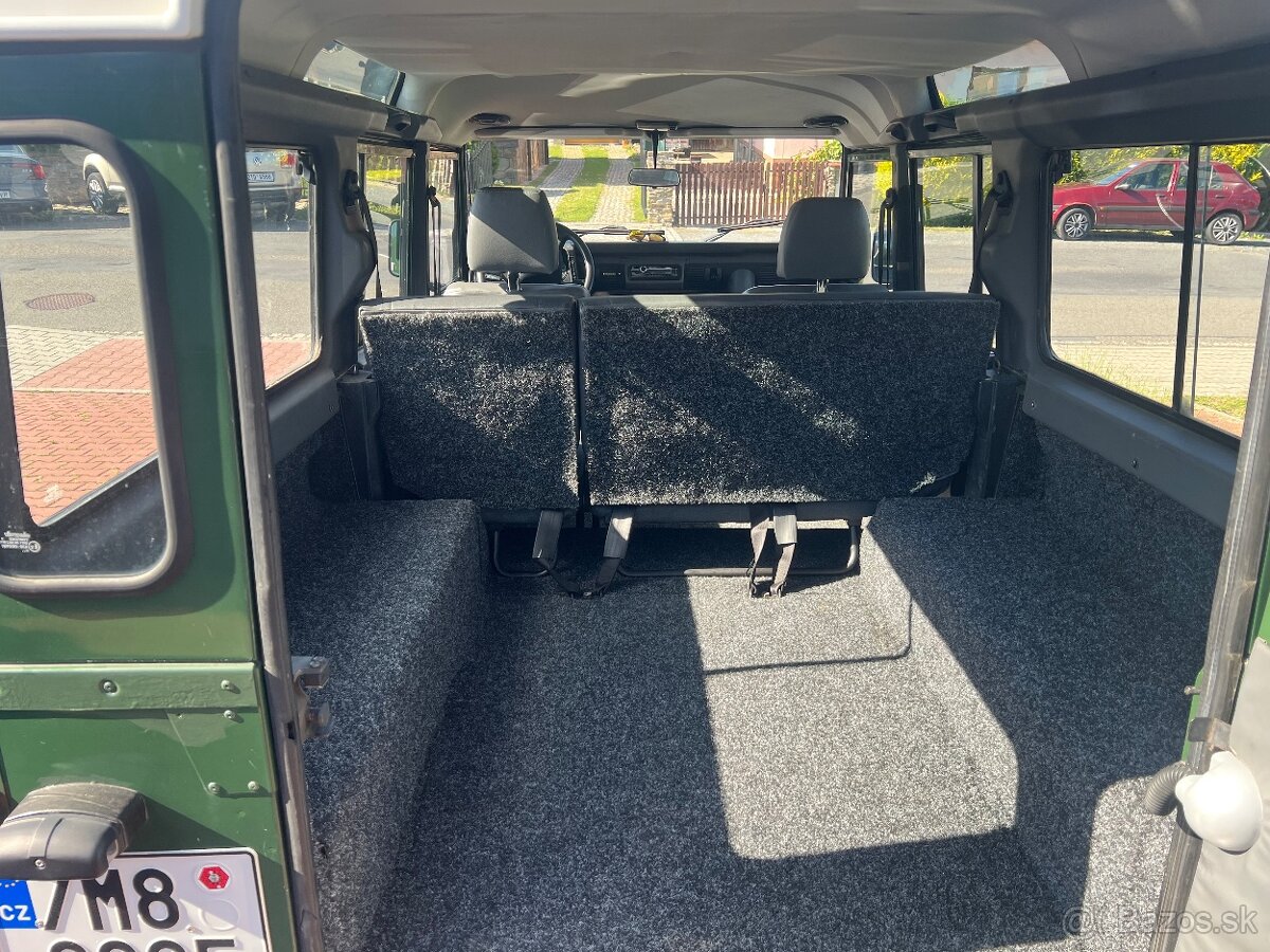 Land Rover Defender 110 TD5 - 13