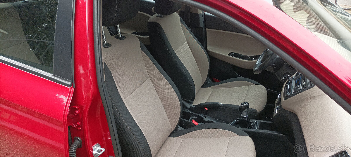 hyundai i20 - 13