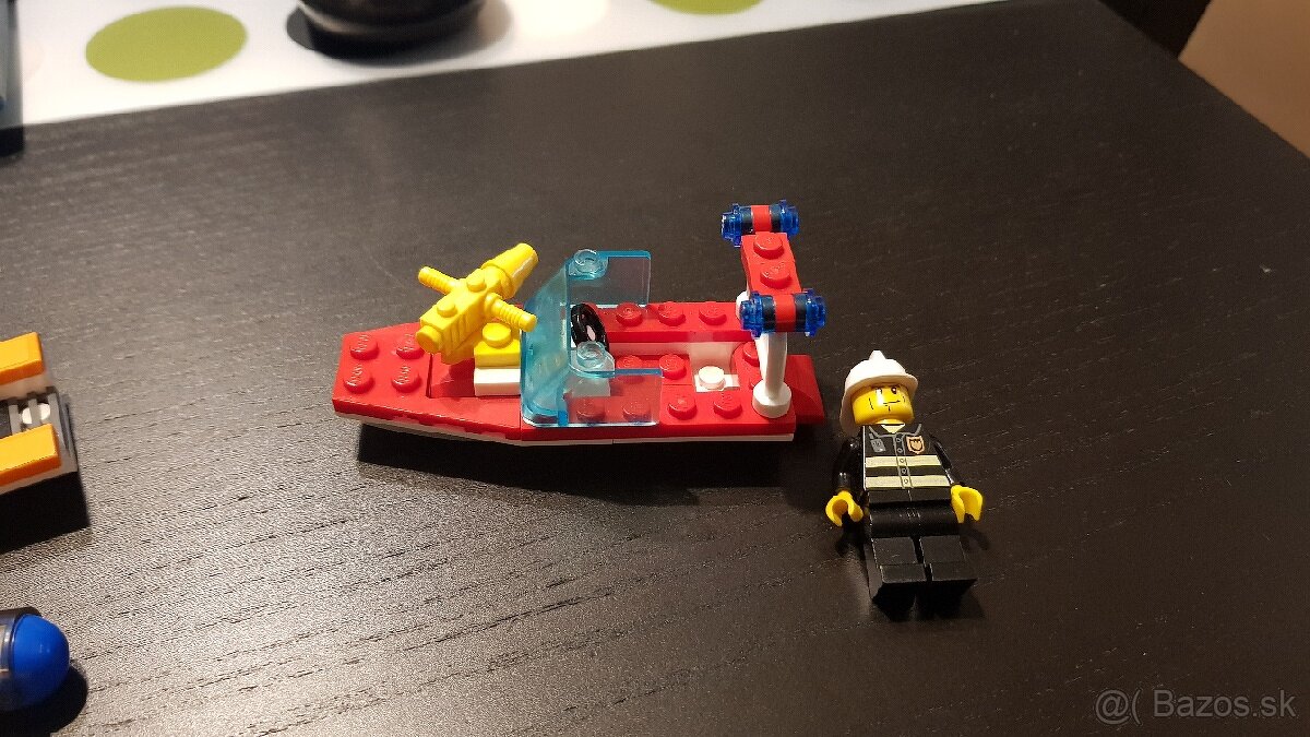 Lego podlozka velka + lego rozne - 13