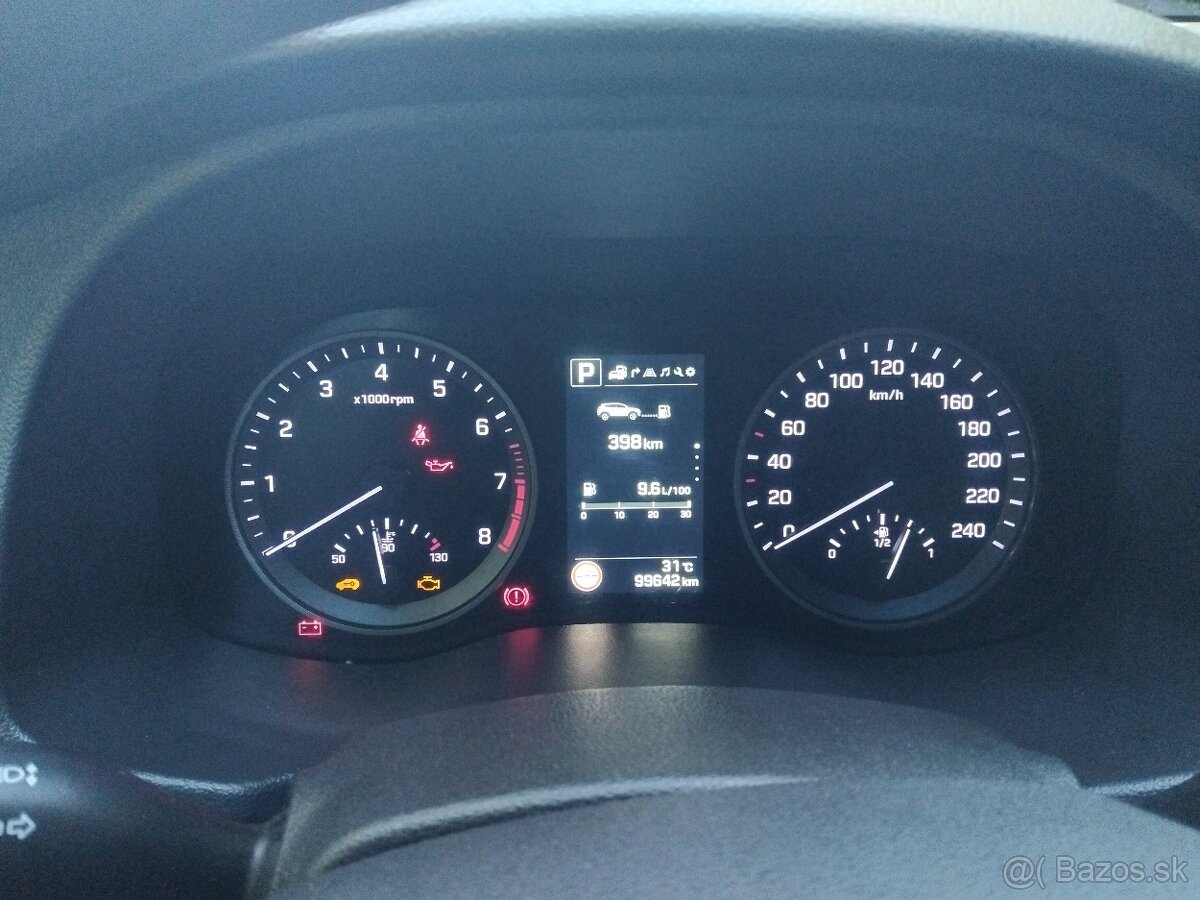 Hyundai Tucson - 13