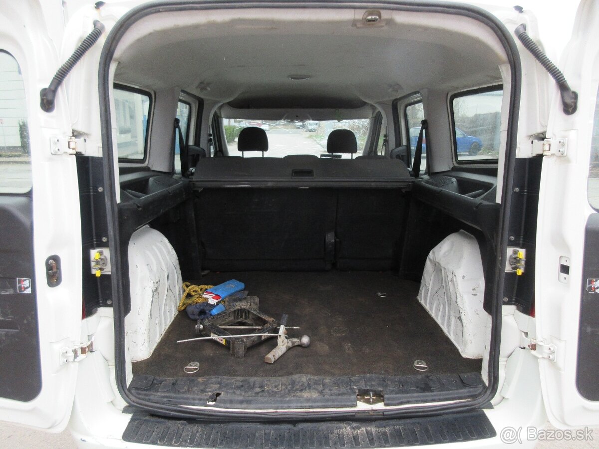 Fiat Dobló Cargo 1.6 MultiJet L2 Base - 13