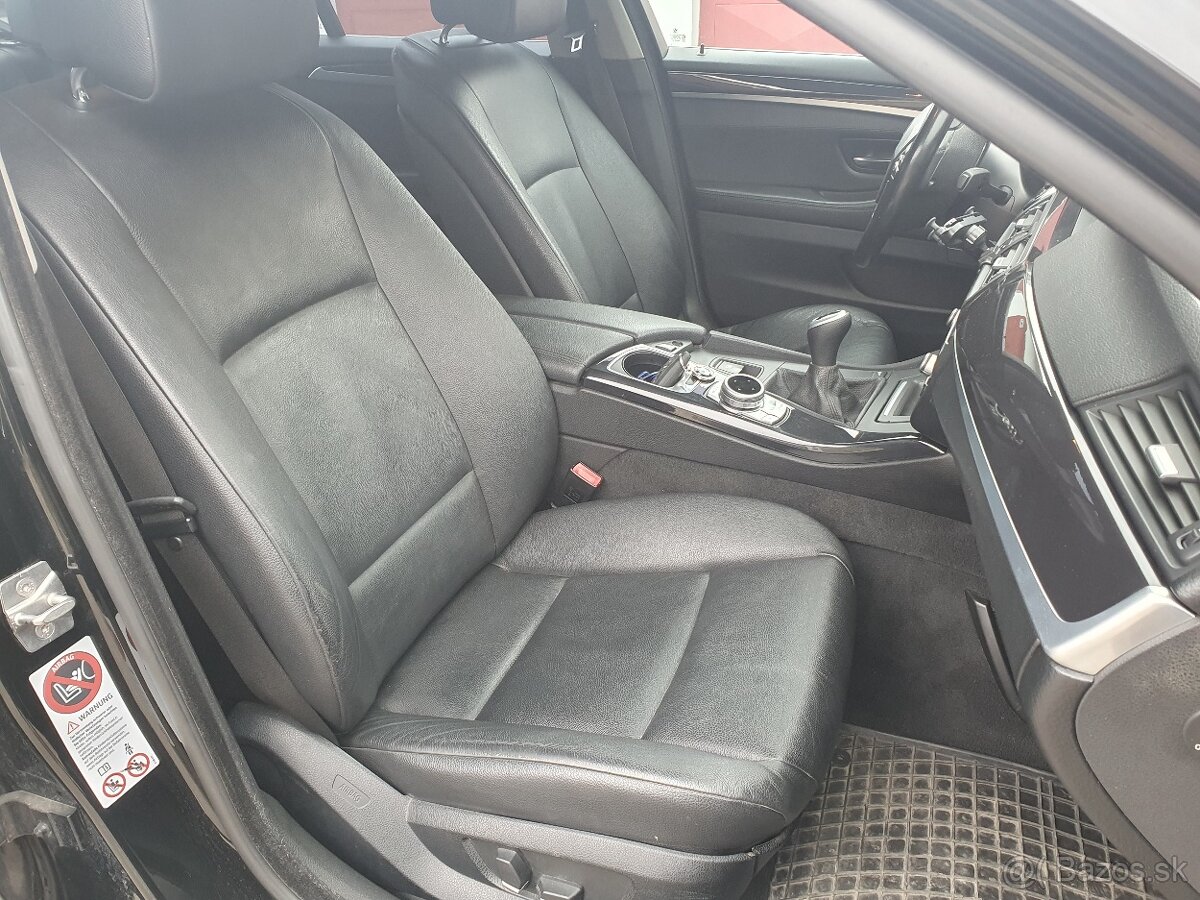 BMW F10 520d manual - 13
