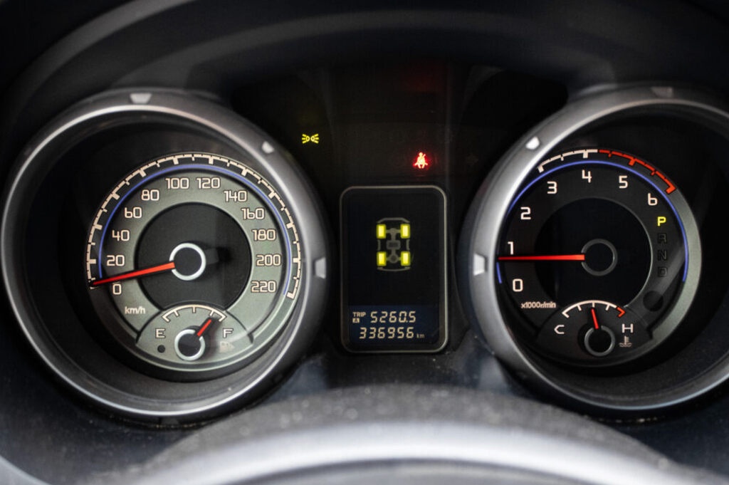 Mitsubishi Pajero 3.2 DI-D, 147kW (2011) - 13