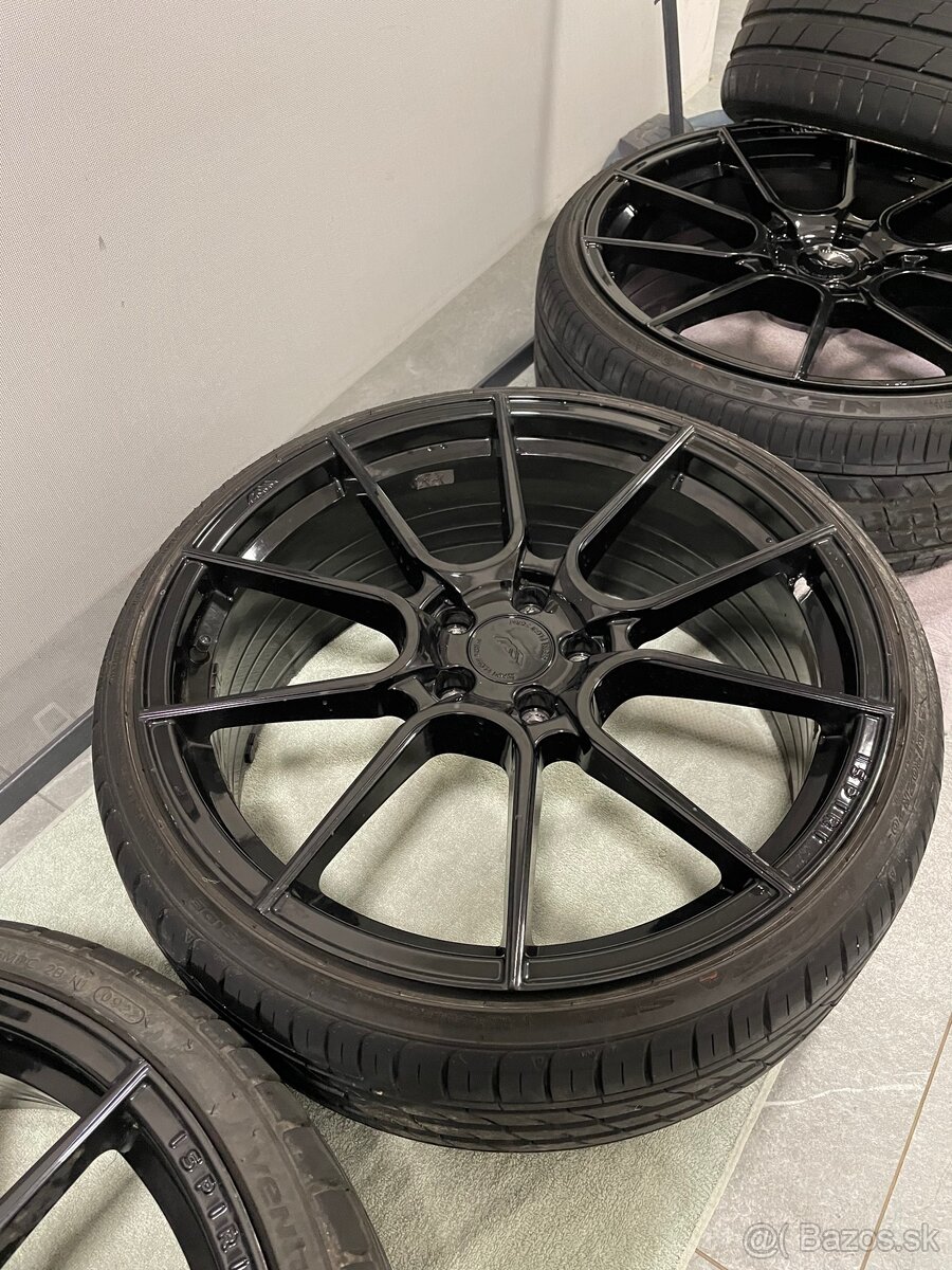 Ispiri FFR6 8.5 ET45 R20 5x112 - 13