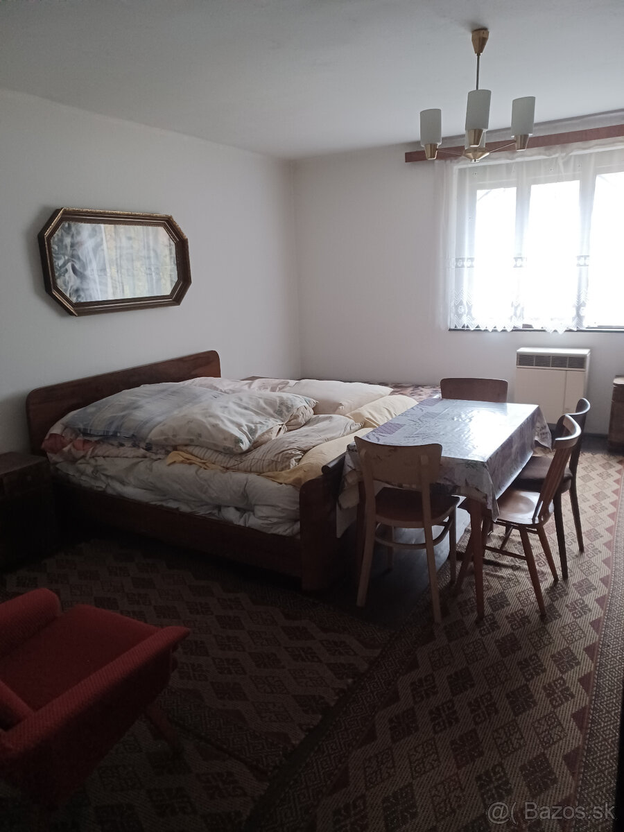 Rodinný dom v obci Rudnianska Lehota - 13