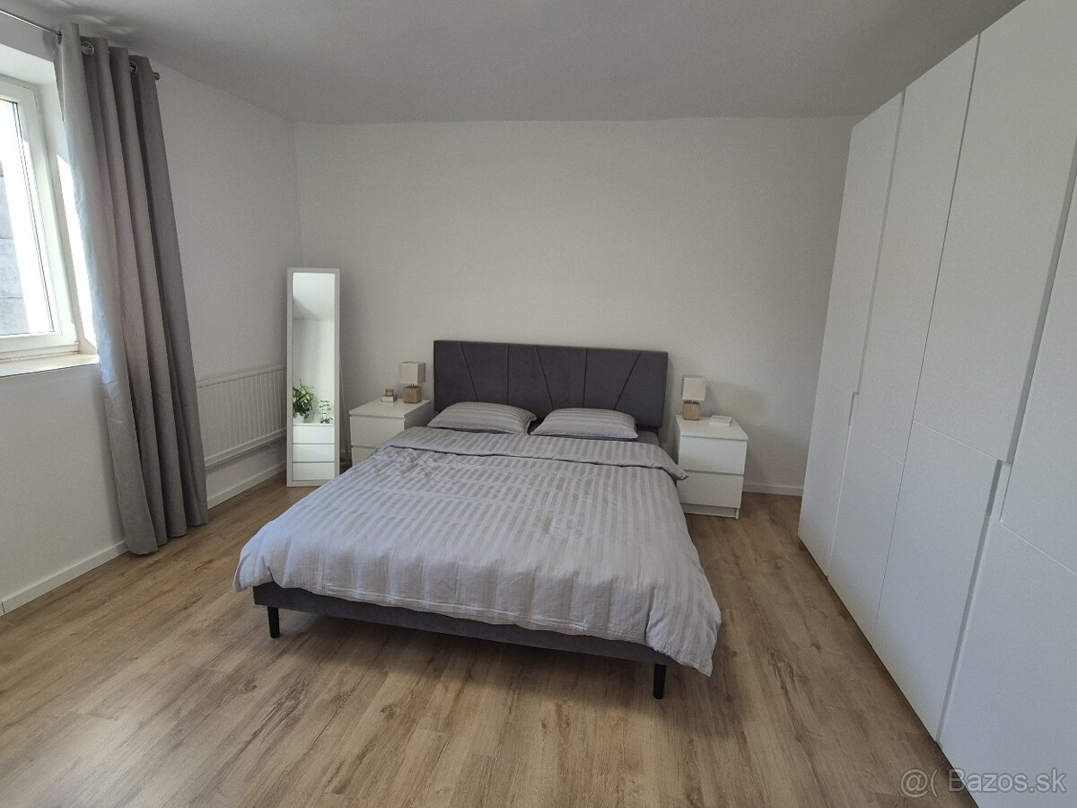 Na predaj 3-izbový rodinný dom v Trhovej Hradskej – plne zar - 13