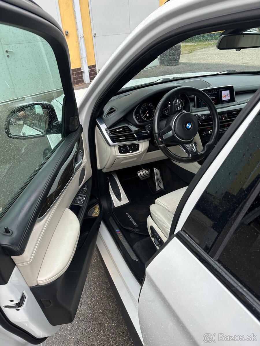 BMW X5 M50d - 13