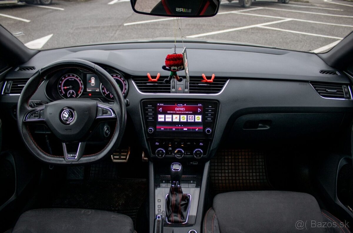 Škoda Octavia Combi 2.0 TDI RS DSG - 13