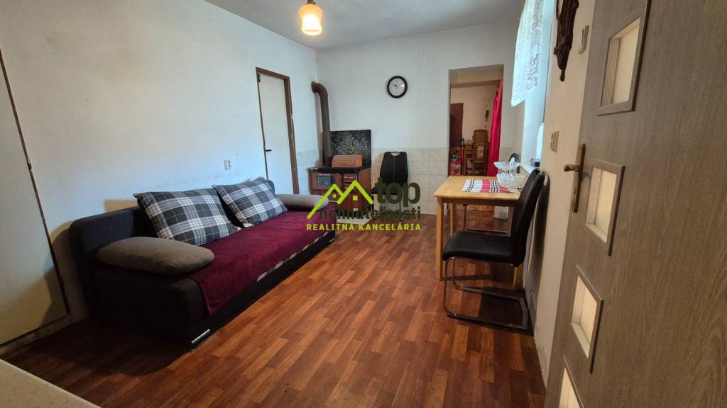 KOVARCE - 4 izbový rodinný dom s garážou - 13