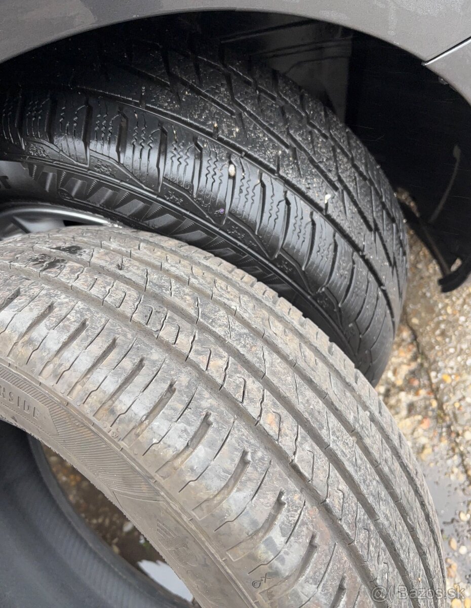 Toyota Auris 1.6 benzín 91kw - 13