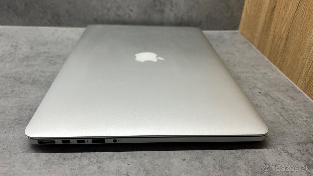 MACBOOK PRO 15” 1TB SSD - 13