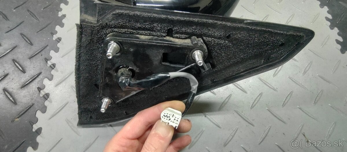 Kia Ceed 3 III CD Land Cruiser 120- zrkadlo antena osvetleni - 13