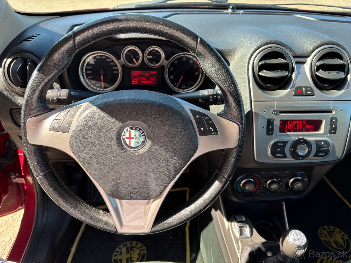 Alfa Romeo MiTo 1.4i - 13