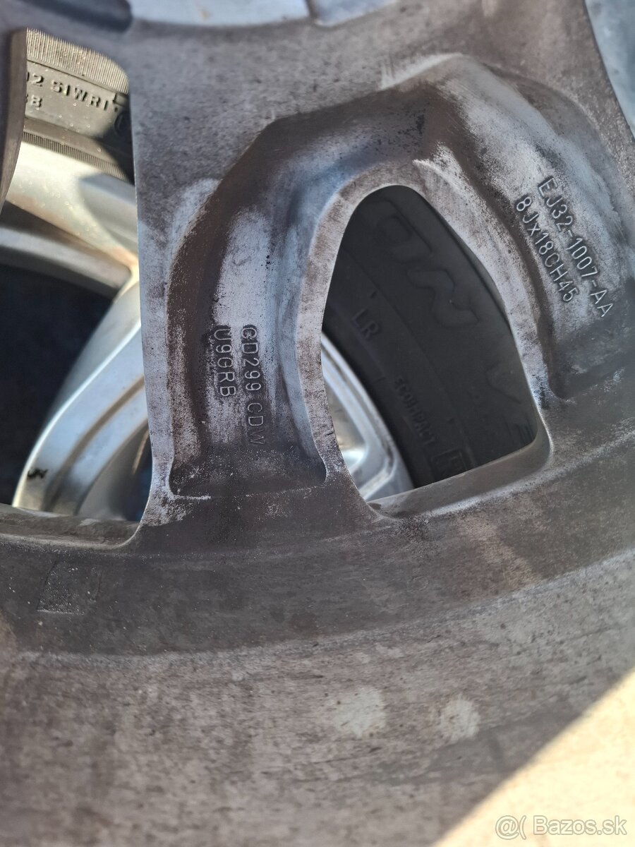 Rang rover evoque elektrony r18 235/60r18 - 13