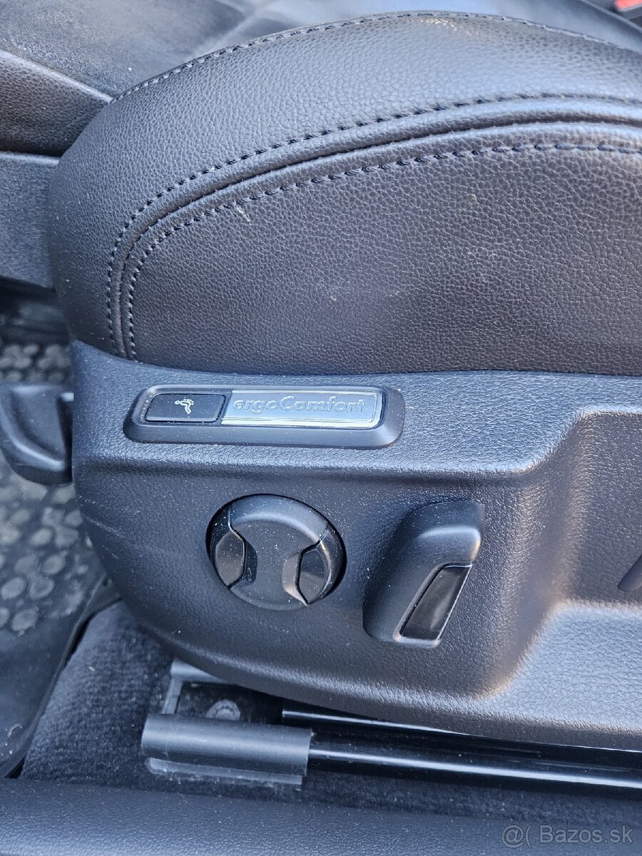 Volkswagen Passat B8 - 13
