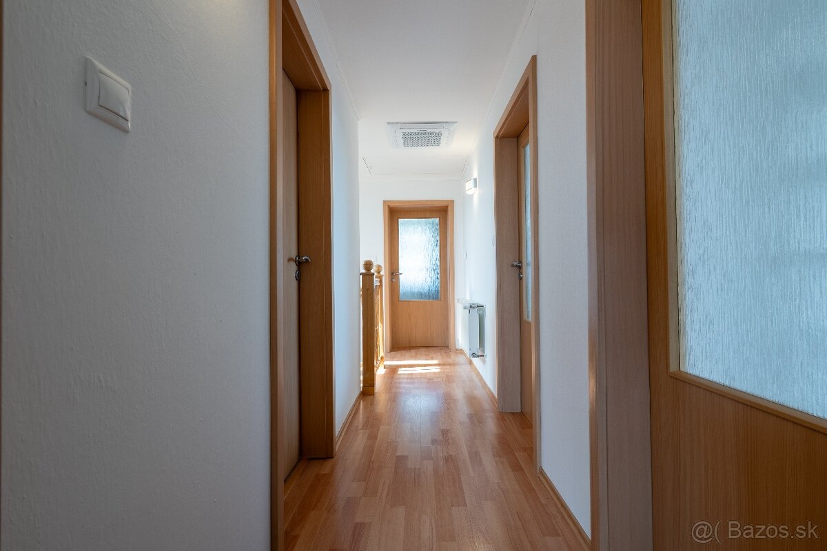 NA PREDAJ: Rodinný dom v obci Závod - 13