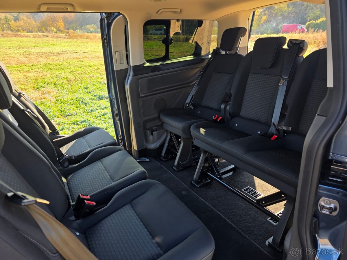 FORD TOURNEO CUSTOM - 13