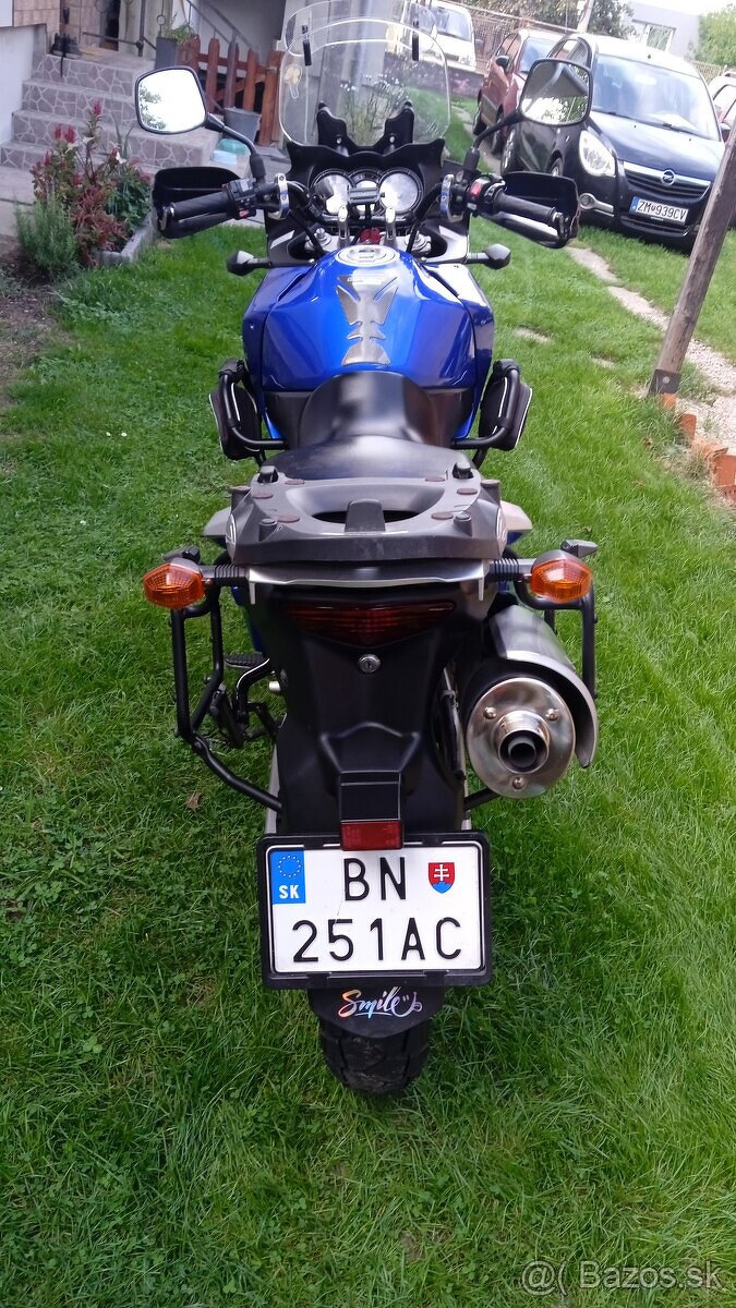 Suzuki DL650 Vstrom - 13