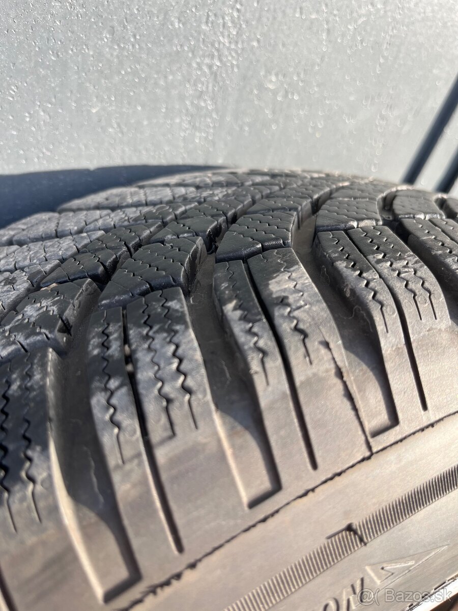 ELEKTRÓNY+PNEU ORIGINAL ŠKODA R15 195/65 - 13