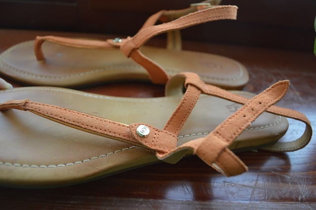 predam damske sandale UGG - 13