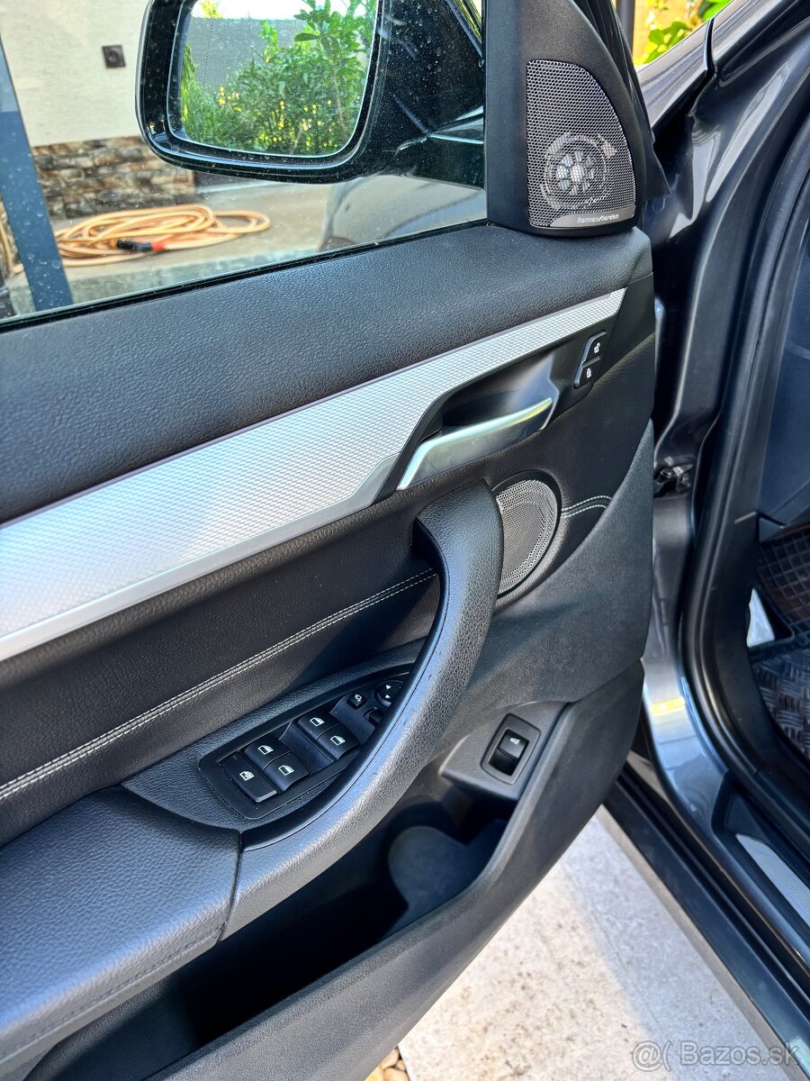 BMW X1 Xdrive20d M sport A/T - 13