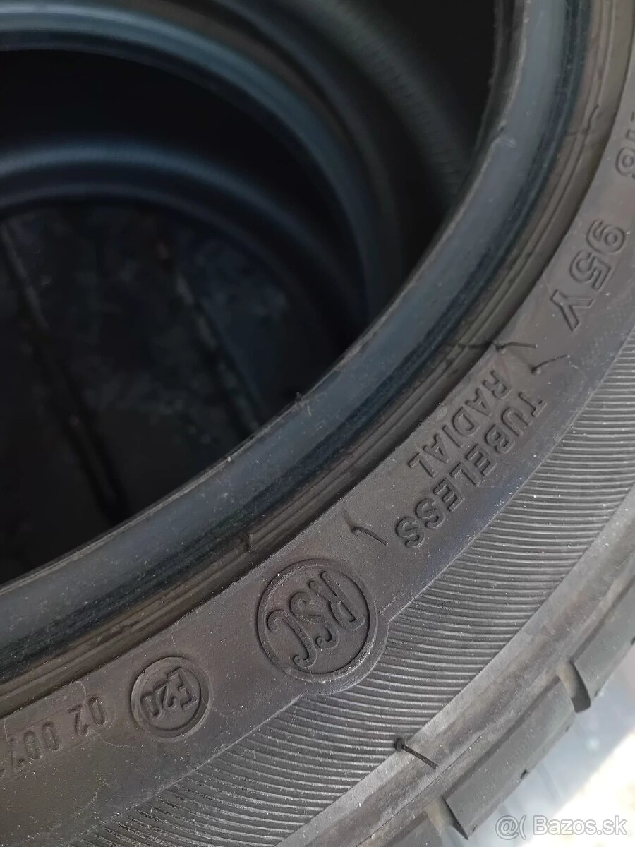 2ks letné pneumatiky 255/40R18 RFT - 13