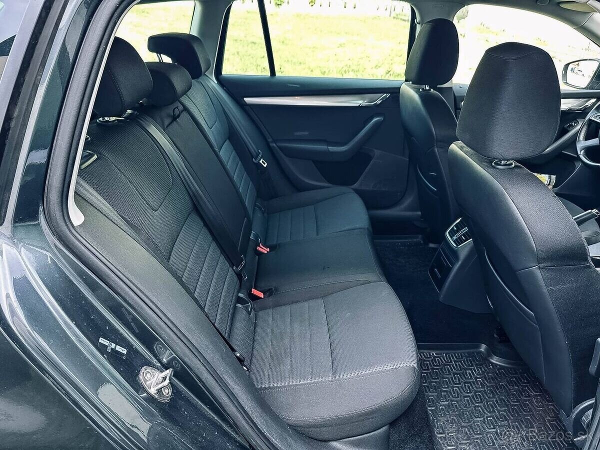 Škoda Octavia III Combi 1.6 TDI Ambition - 13
