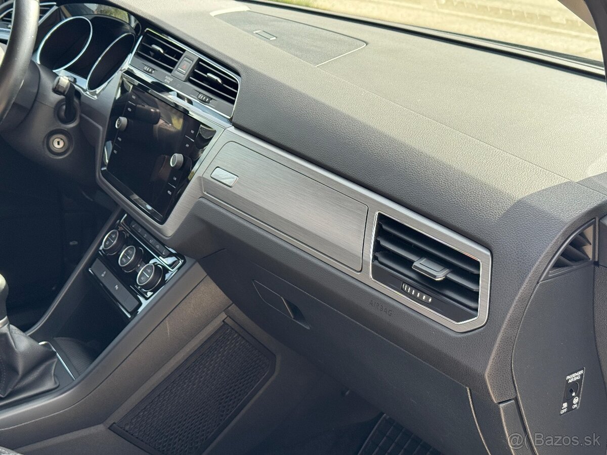 Volkswagen Touran 2.0tdi,rok výroby 2021, SVK Pôvod - 13