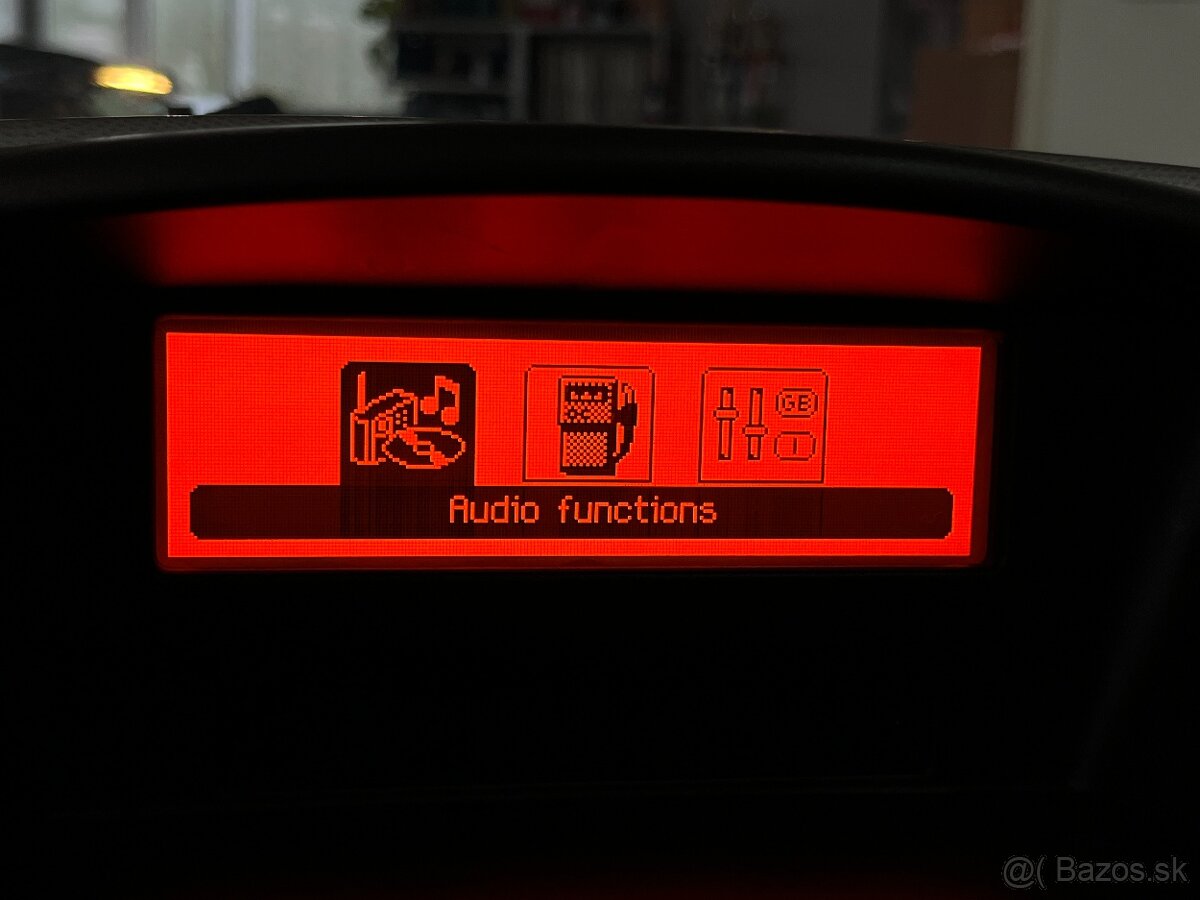 Peugeot 207 Panorama Sport - 13