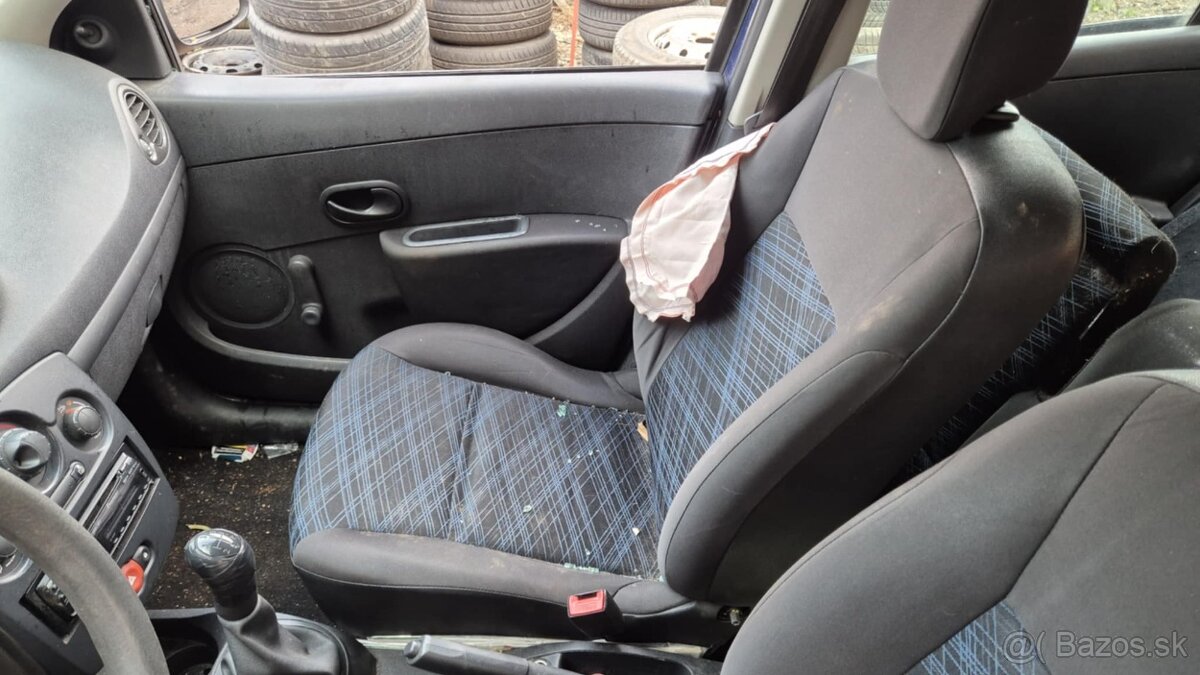 Renault Clio 1,2i 55kw kód motora: D4F D7 - 13