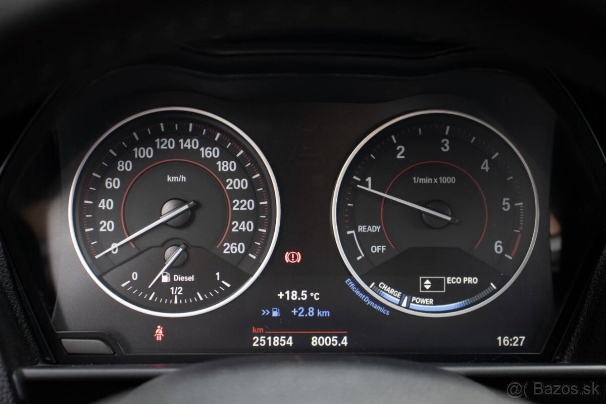 BMW 116d Sport line - 13