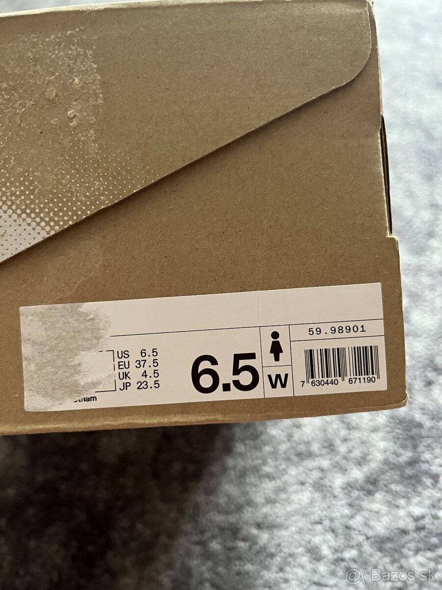 On Running, model Cloud 5, velikost 37,5 - 13