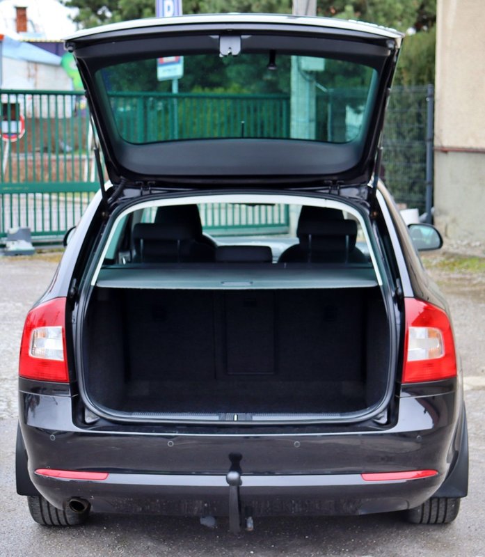 Škoda Octavia 1.6 TDi Ambition - 13