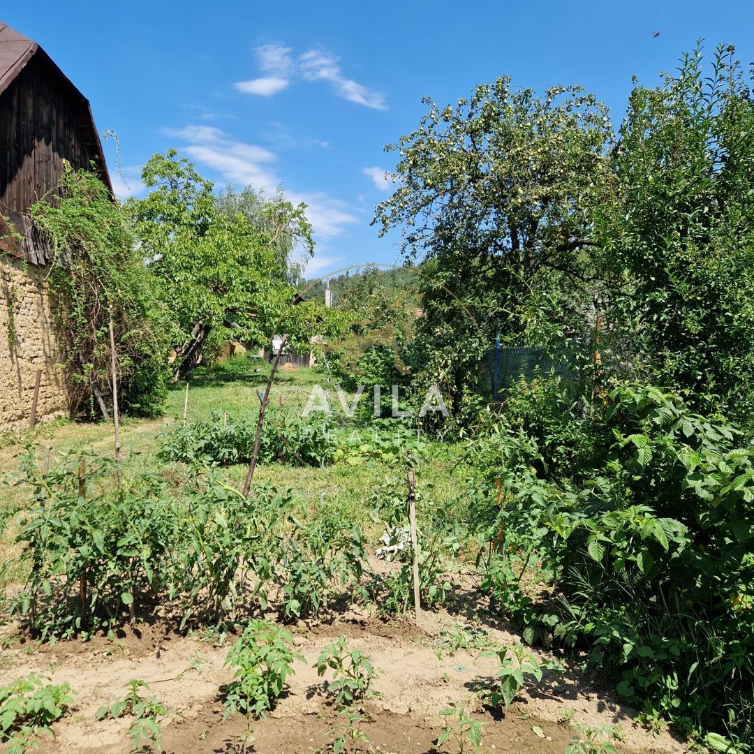 Na predaj RD v centre Dolné Srnie – pozemok 681 m² - 13